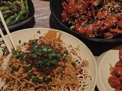 凉面-巴厘龙虾·榜首油焖大虾(音乐学院·沿江酒馆店)