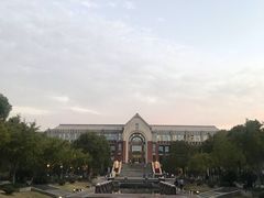 -华东政法大学(松江校区)