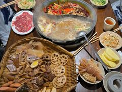 -老酉火锅(阳明古镇店)