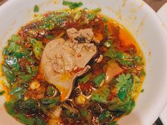 -佬土鹅肠火锅(中建大观店)