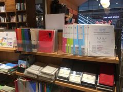-百新书局(尚悦湾店)