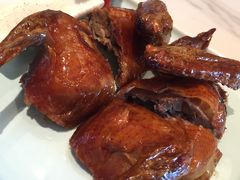 港式脆皮乳鸽-君思港湾(富强店)