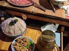 -旧街市鲜货老火锅(大光路店)