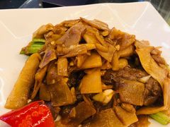 酸笋炒牛肉-美极鲜食坊(宝安南路店)