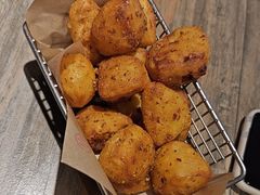 -叁宝烤肉• 西安烧烤 领跑品牌(高科新花园店)