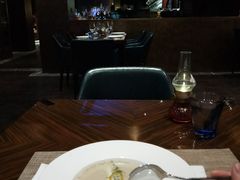 蘑菇汤-YUE·6·西式融合餐厅(外滩六号店)