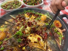 -九门寨石锅鱼烤鱼