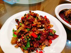 小炒腊脆骨-湘聚缘湘菜馆(斜土路店)