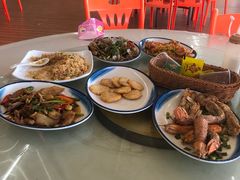 -红月湾海鲜饭店•沙滩海景(双月湾店)