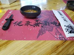 餐具摆设-望江门小龙虾·烧烤(九堡店)