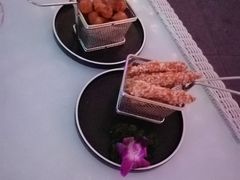 -异次元·LIGHT HOUSE·美食酒廊·休闲露台