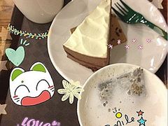 香蕉巧克力蛋糕／红茶拿铁-星巴克臻选(上海中环广场2F店)