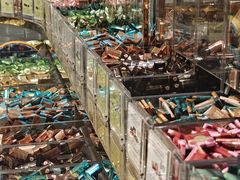 -VENCHI 闻绮(北京国贸商城店)