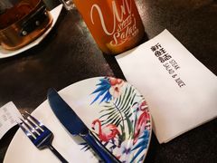 -新鲜誌·新派食集(万象天地店)