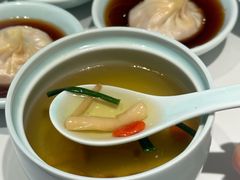 -裕兴记•蟹黄面馆(人民广场店)