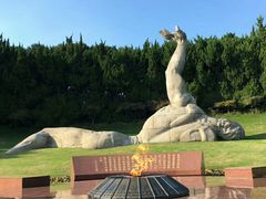 -上海市龙华烈士陵园