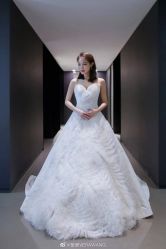 -Vera Wang婚纱礼服旗舰店