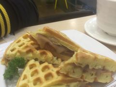 -佰搭果·广式茶餐厅(西华路店)