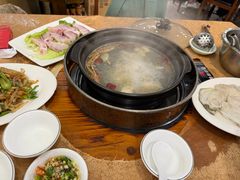 -濠轩阁特色生蚝火锅总店