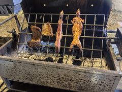 -小辣椒火盆烧烤(温泉南街店)