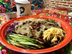 关东大拉皮-闯关东东北农家菜(崂山石老人店)