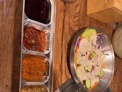 -明洞阿姨·韩式酱蟹烤肉·创意料理(三元桥店)