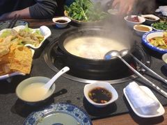 -大匠工房古船木艺术餐厅·猪肚鸡专门店(长白仙岛店)