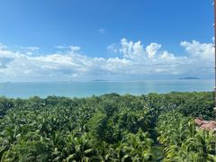 -三亚湾海居铂尔曼度假酒店