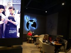 -瑞幸咖啡(新世界中心店)