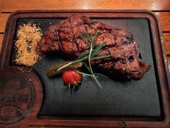 果木烤安格斯谷饲牛扒-MR.ROCKY洛奇先生·西餐&酒吧(琶醍店)