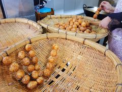 -邓记新一代糖油果子(四川煤管局供销公司职工宿舍店)