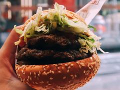 -The Habit Burger Grill 哈比特汉堡(复兴soho店)