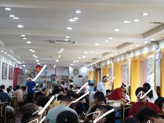 等位区-惠丰源烩面馆(经七路店)