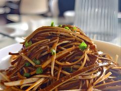 凉拌豆腐丝-蛙兔鸡自贡风味·特色江湖菜(广都店)