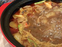 -腩得欢喜·牛腩煲火锅(万庭大厦店)