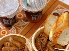 -CowCow其其·牛杂咖啡公司(六运店)