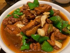 -泉畔人家·老济南经典鲁菜(大明湖店)