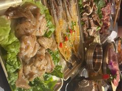 -围炉肉舍•炭烤活鳗•丹东海鲜烤肉(步行街店)