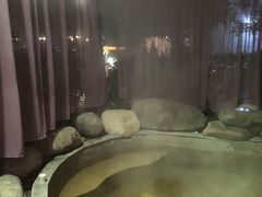 -余姚阳明温泉山庄