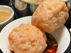 -红鼎豆捞·非遗鲍皇汤火锅(宝丰路店)