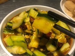 -龙巢盱眙龙虾·牛蛙·烧烤宵夜(八卦岭店)