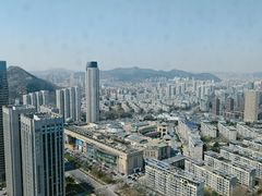 -大连星海皇冠假日酒店