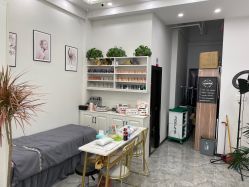 -V8潮牌·接发烫染连锁