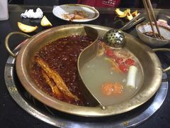 -怡品川宇火锅(宝立方店)