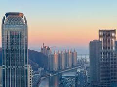 -大连星海皇冠假日酒店