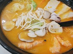 冬阴功海鲜面-旺角宝港式茶餐厅(寮步店)