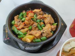 -杨铭宇黄焖鸡米饭(光谷APP广场店)