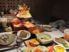 -花潮料理艺食馆(成都万象城店)