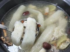 -花苑美食横琴生蚝火锅(拱北粤华路店)