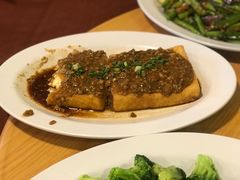 -ZF Seafood Restaurant 卓峰海鲜餐
